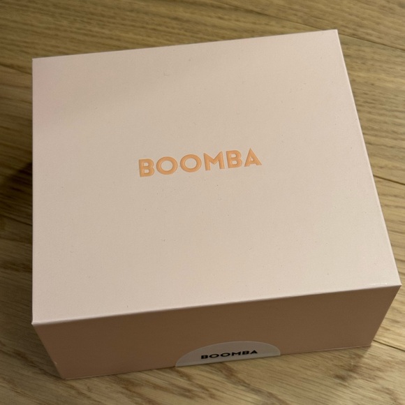 Unopened Boomba Magic Padded Sticky Bra (Size A) - Picture 2 of 3